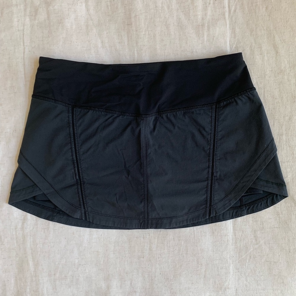 Lululemon BLACK SKIRT Size 6